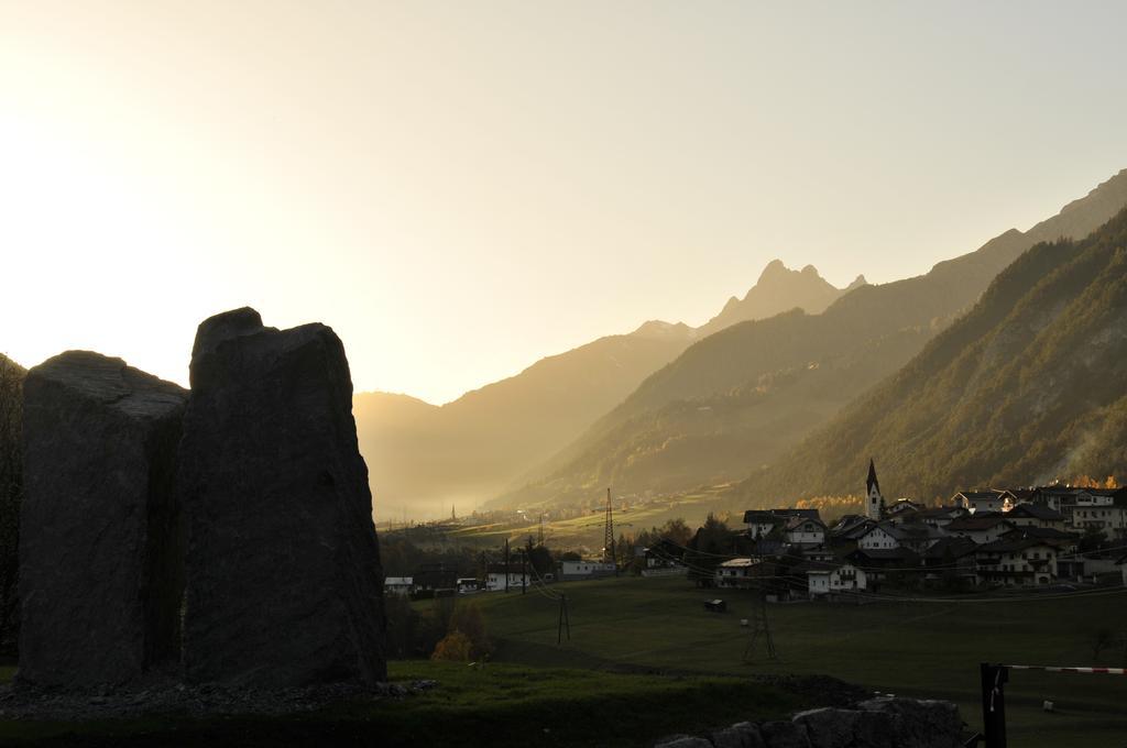 Haus Fischer Pettneu am Arlberg Eksteriør billede